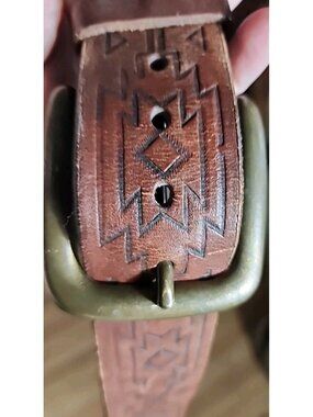 VTG Mens Brown Leather Southwest Tooled Belt 35"- 40" Brass Hardware Western